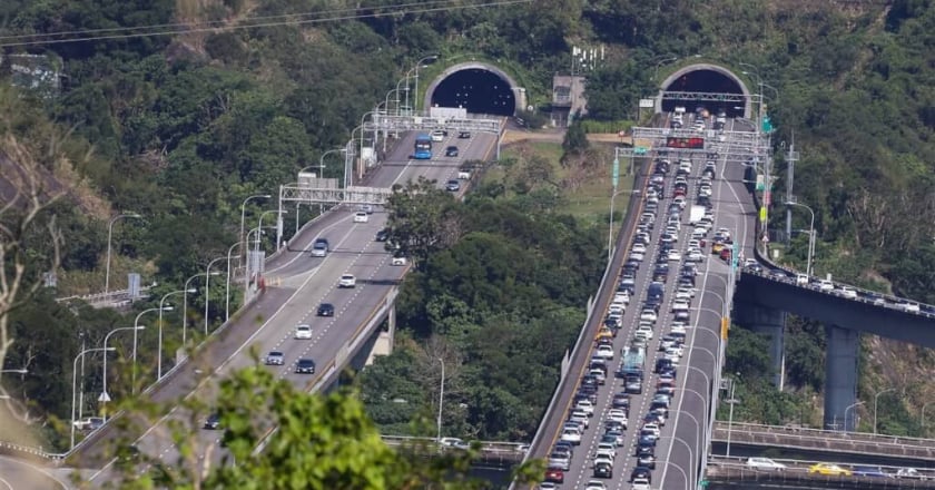 228連假交通疏運 高乘載管制與疏運措施上路