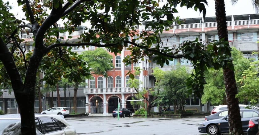 苗栗建臺高中集體報錯考科 校方道歉：承擔所有責任