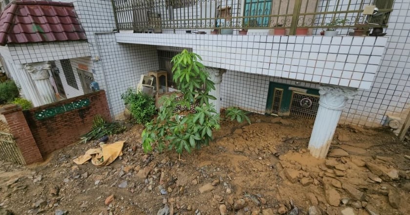 南投埔里土石流7戶受災安置11人 鎮公所助清理家園