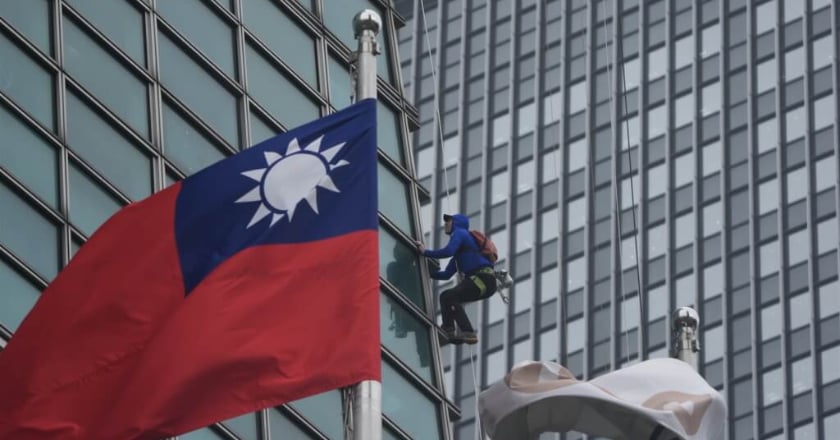 美自由攀岩名將霍諾德試爬台北101 24日正式挑戰全球直播