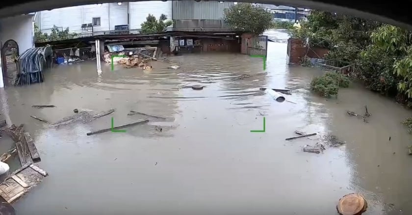 苗栗豪雨重創災損逾4.2億元 三合院淹水50噸家具清運完畢