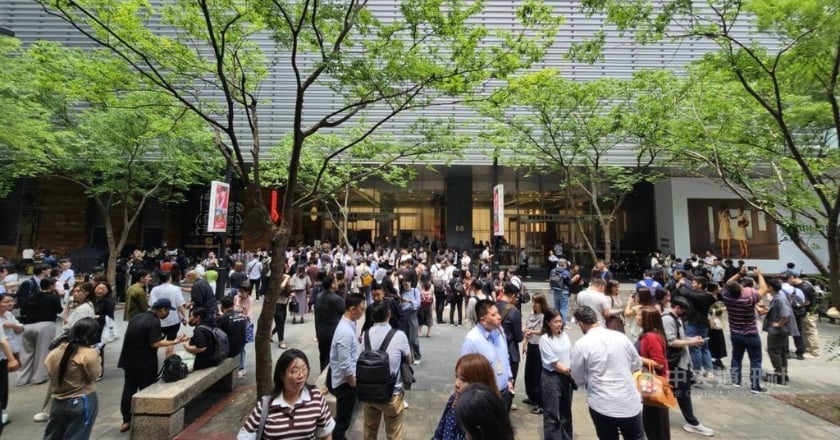 微風信義46樓饗饗火警5嗆傷送醫 業者發聲道歉
