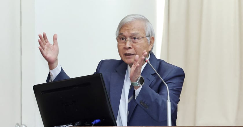 楊金龍：貨幣政策偏緊 股市槓桿風險 房市軟著陸需時間