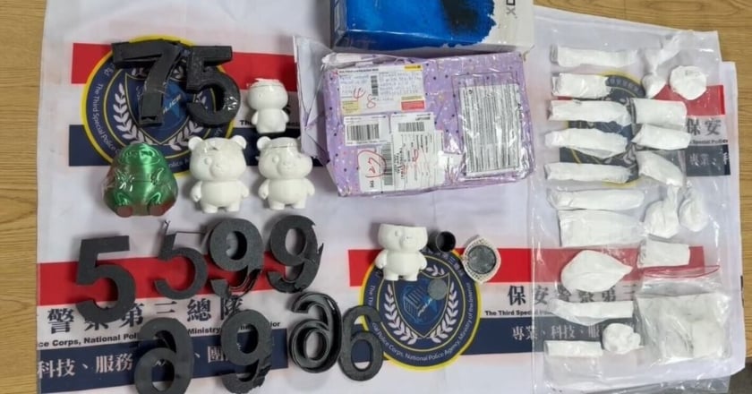 以3D列印玩具熊夾藏K他命闖關 高雄警破獲跨國運毒逮2嫌