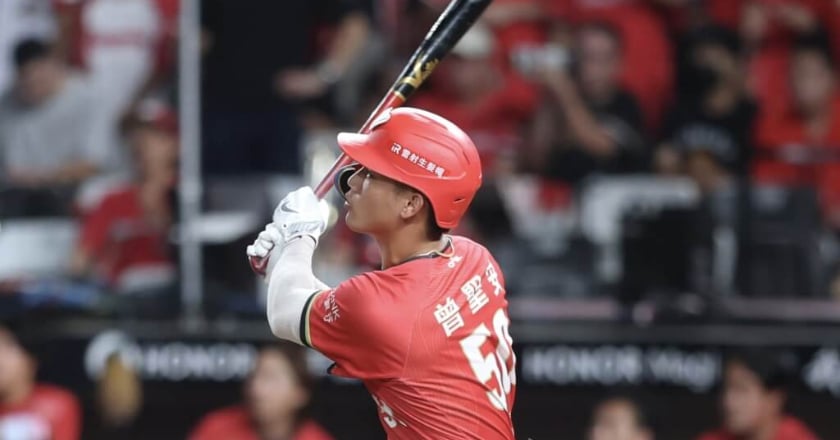 曾聖安逆轉3分砲味全龍3：1擊敗兄弟 台灣大賽搶下2連勝