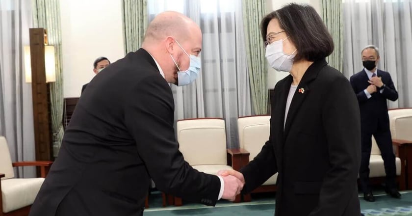 蔡英文：面對威權主義擴張 期待台灣芬蘭深化交流