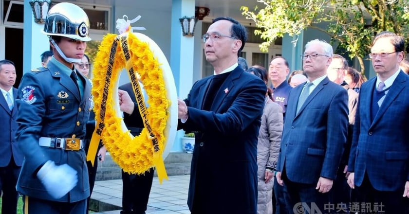 蔣經國逝世37週年紀念 朱立倫籲賴清德放下仇恨共同合作