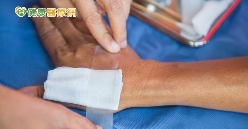 【失能照護】壓瘡分級、傷口照護一次看！　促進傷口癒合、減少感染