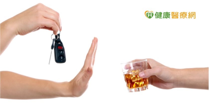 聚餐應酬如何拒絕勸酒？　5大話術趕緊學起來