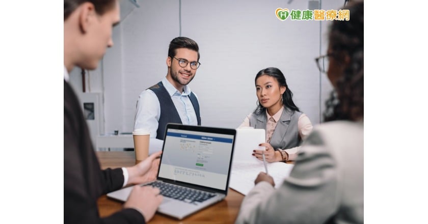 過度依賴臉書易憂鬱? 醫師這樣說…
