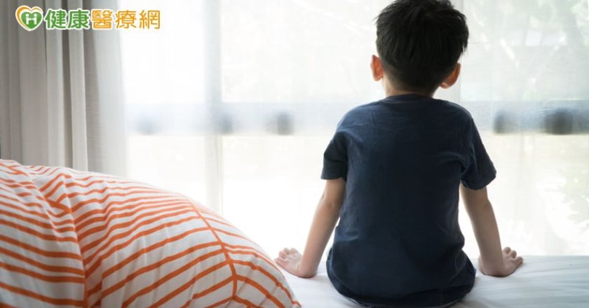 小烏龜世代來了！不只晚開口說話、不會走路 孩子有「這些情況」恐是發展遲緩