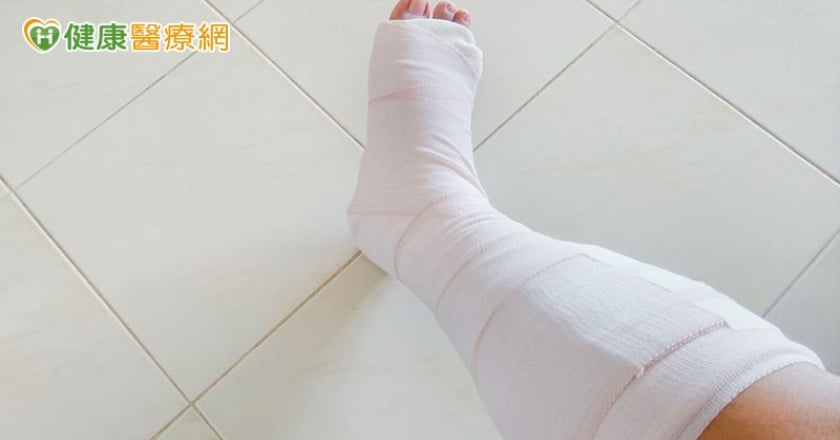 54歲男傷口反覆感染 歷經9個月治療確診「慢性難癒傷口合併骨髓炎」