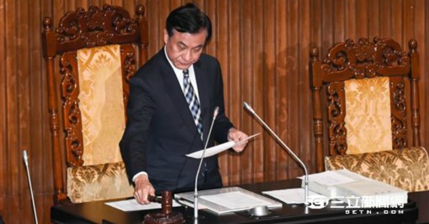 就服法修正案三讀 移工滿三年免出境