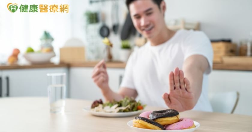 「火燒心」老毛病 「微創三合一」手術治癒