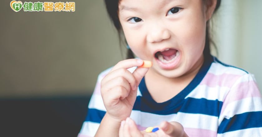 注意兒童安全用藥 別把藥當糖果誤食