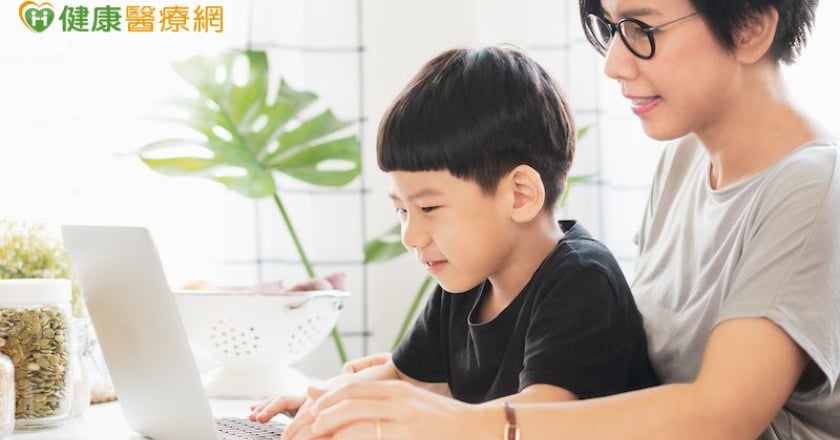 兒少網路性剝削增　上網安全用5要保護