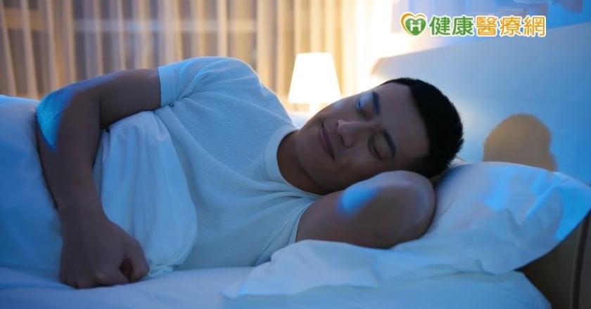 睡覺開小燈傷身！心血管、糖尿病等5大風險增