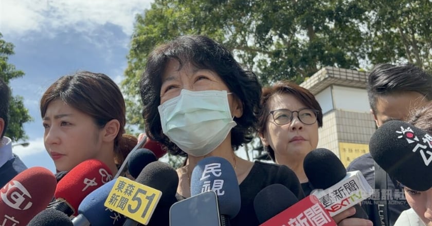 公布1628萬帳戶明細 陳佩琪：我們家都是正當清白的錢