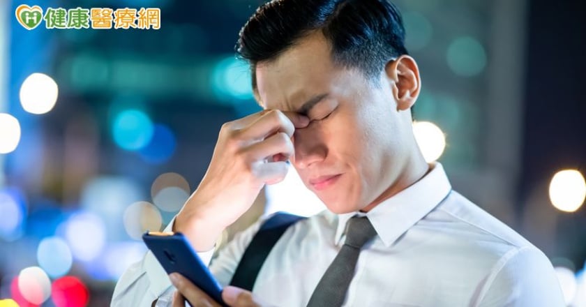 頭痛到性情改變應當心！醫：恐是顱底腫瘤警訊