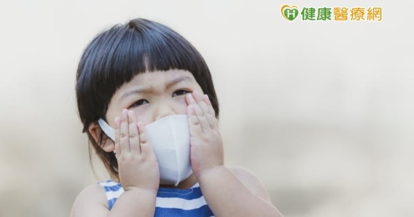 病毒藏在喉嚨與糞便！　嬰幼兒腸病毒重症8大前兆