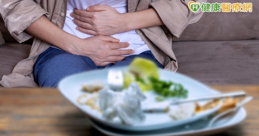 天氣炎熱常見食物中毒！與一般腸胃不適如何區分？醫教5步驟判斷