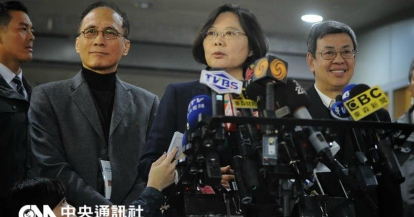 產業之旅首站 蔡英文：讓生技產業成為台灣成長基石