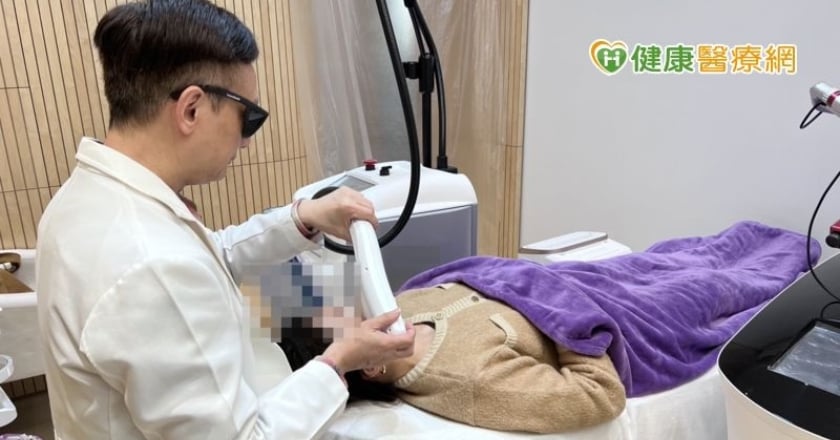 彩衝光溫和養膚 除斑、抗痘、去血絲一機搞定