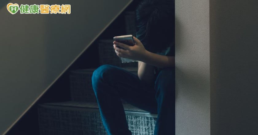 社會冷漠加劇孤獨蔓延！專家示警：孩子也陷危機 家長可以怎麼做？