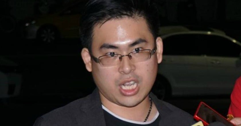 周泓旭共諜案 王炳忠改列被告遭限制出境