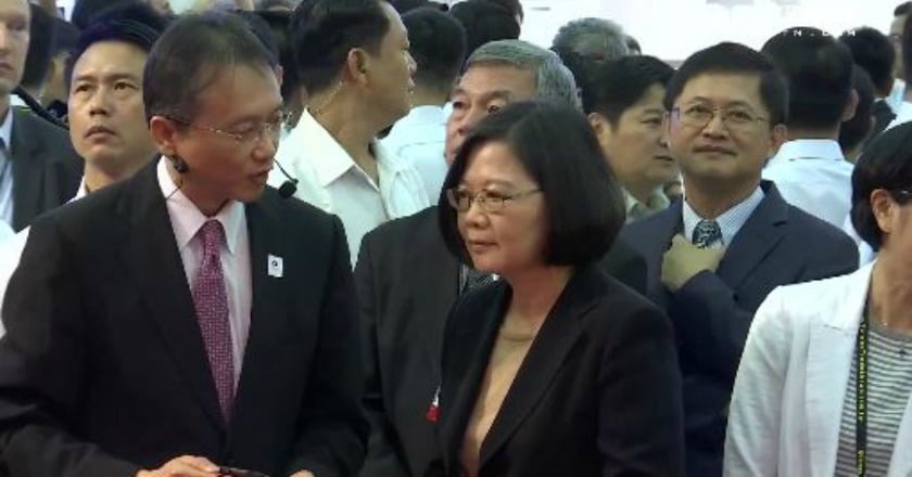 蔡英文出席台北國際電腦展：連結本土供應鏈迎挑戰