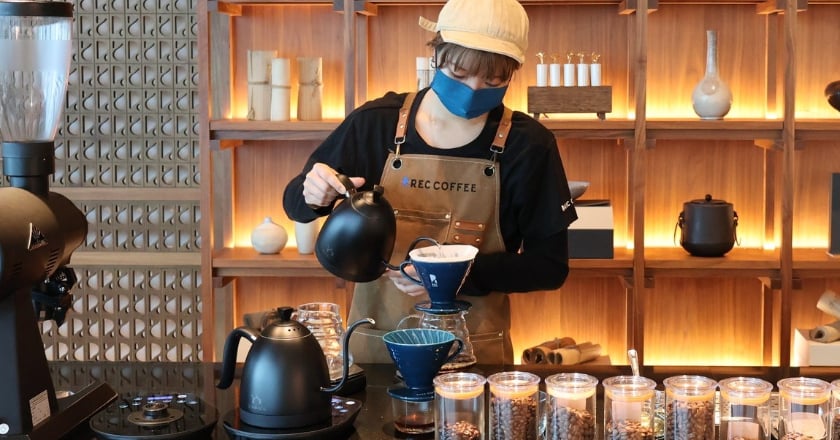福岡冠軍咖啡「REC COFFEE」 宣布9月底撤台