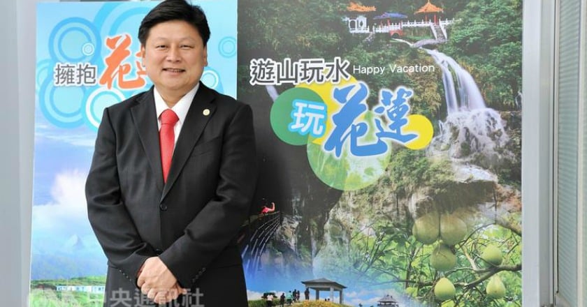 縣市長上任三週年滿意度 TVBS民調：傅萁奪冠、柯文哲回升至50%