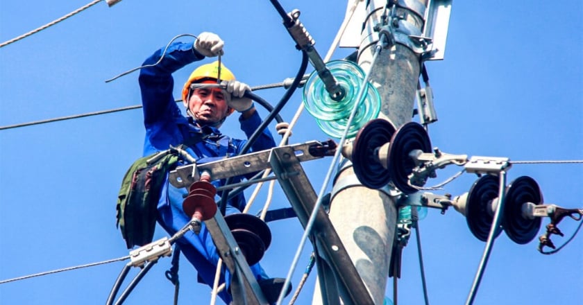 高溫乾旱鬧電荒 四川限電延至25日