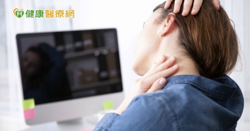 落枕頻繁發生？　恐是這裡出了問題