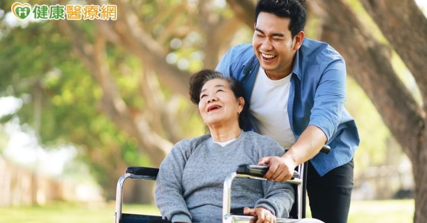 母親節吃飯、送禮物，這「1事」更加重要！ 醫籲媽媽察覺、檢視壓力源