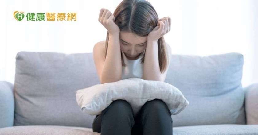 不碰也痛！就是痛！　研究：杏仁核越小感覺越痛