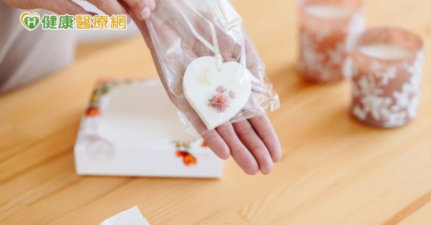中醫推薦迎端午DIY　洛神烏梅汁與防蚊包