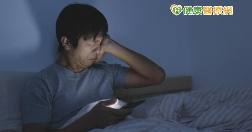 盤點2種類4等級　醫警示：3成國人有乾眼症！