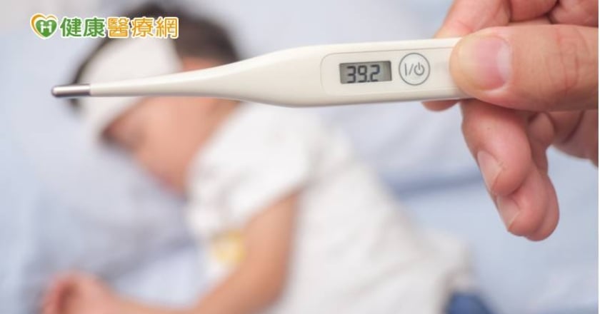 嬰幼兒RSV橫行無阻！　兒科醫籲「年節避免出入這些地方」