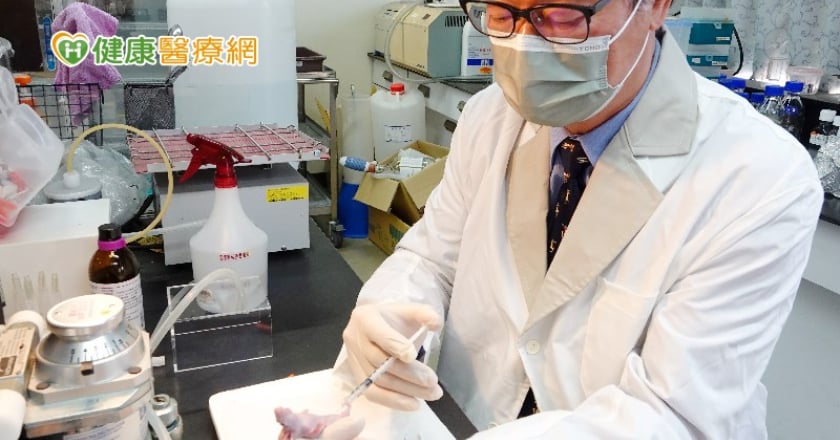 攝護腺癌骨轉移死亡率高！　中正大學研發「基因治療載體」現生機