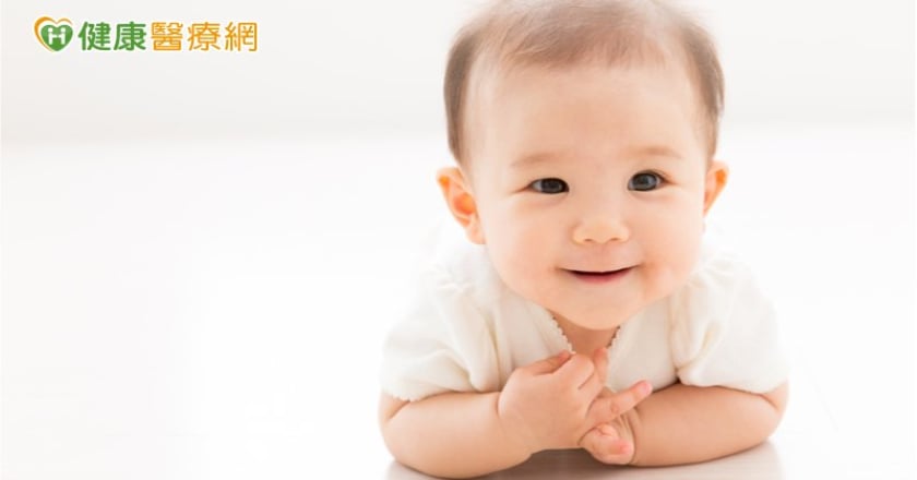 嬰幼兒染疫多無症狀　出現高燒不退恐為重症