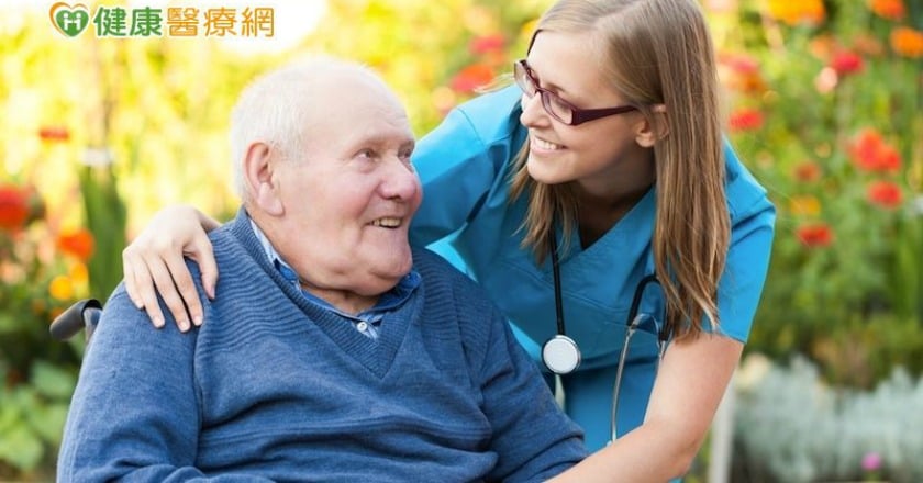 支持家庭照顧者　衛福部強化長照服務