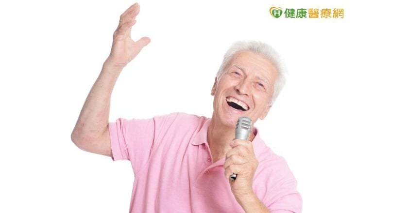 研究：唱歌可改善巴金森氏症吞嚥及呼吸功能