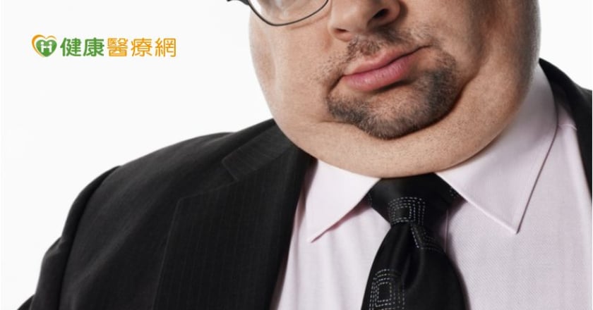 變胖出現雙下巴？　30歲男就醫確診「甲狀腺癌」