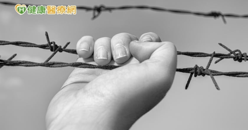 偷拍未成年性愛片 炎亞綸涉《兒少性剝削條例》最重恐關7年