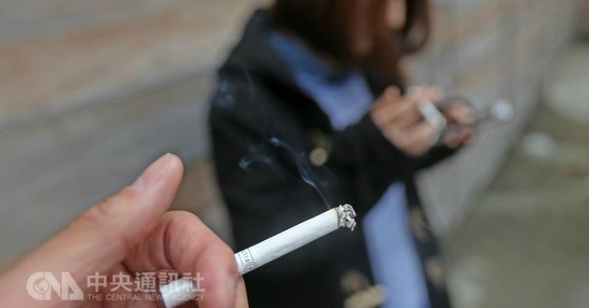 菸酒稅法修正案初審過關 每包菸將漲20元