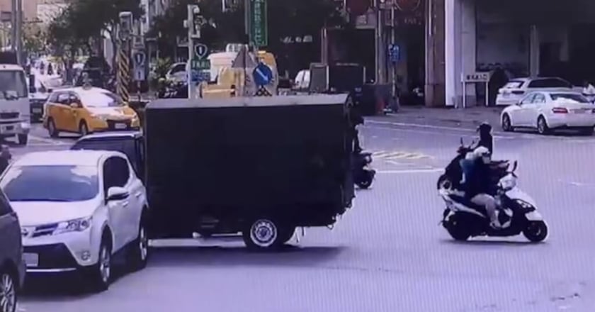 高雄民眾拾獲整箱空彈殼 陸軍八軍團坦承掉落將懲處