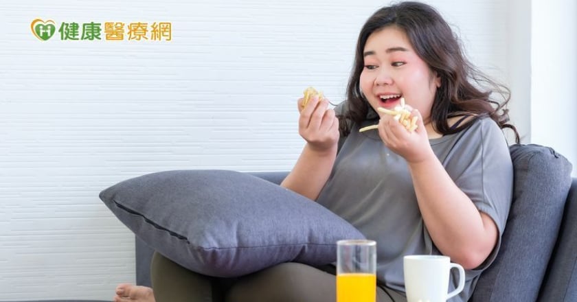 居家防疫另類災情！　專業醫師教您4招搶救失控體重