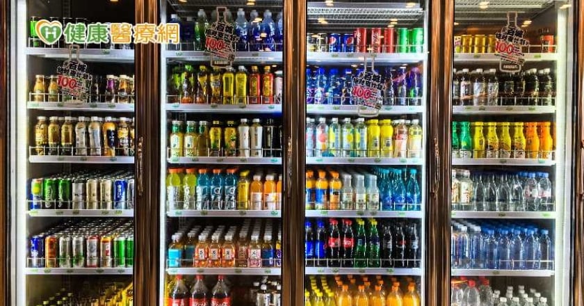 「這些」提神飲料≠飲料　亂喝小心提神不成傷肝又傷身！