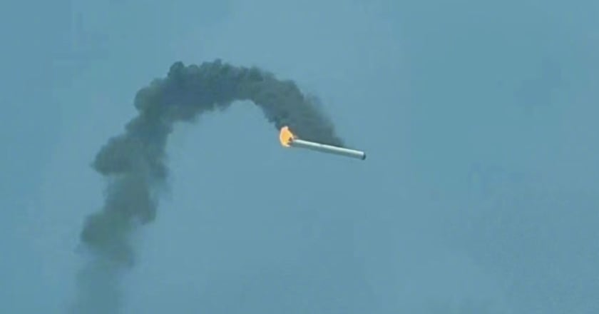 測試變意外升空 中國天龍三號火箭墜毀爆炸